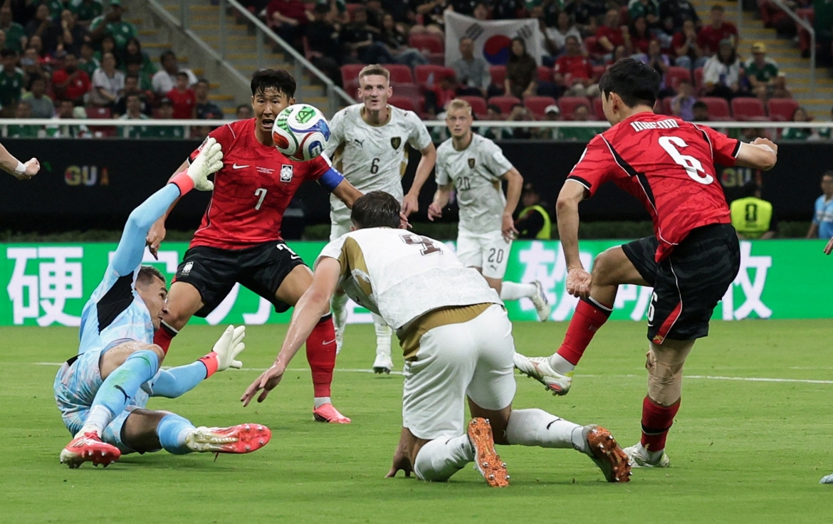 CH Séc Thua đau World Cup 2026: Bài Học đắt Giá Từ OK9 - CAVON CH Séc Thua đau World Cup 2026: Bài Học đắt Giá Từ OK9 - CAVON